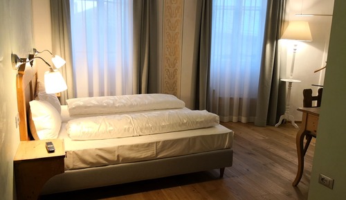 Habitación económica con 1 cama doble o 2 individuales
