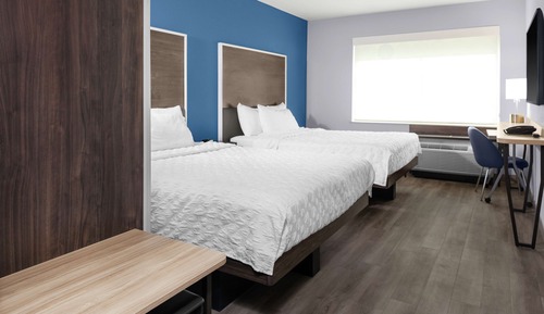 Habitación, 2 camas de matrimonio, accesible para personas con discapacidad (Hearing)