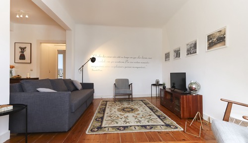 Apartamento, 2 habitaciones, balcón