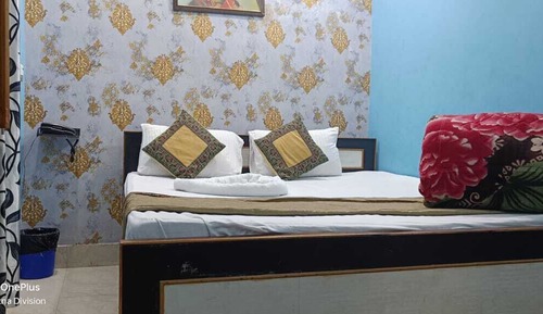 Habitación estándar, 1 cama de matrimonio, vistas a la ciudad