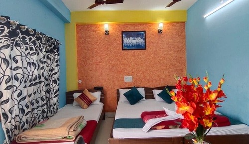 Habitación familiar doble, fumadores, vistas a la colina