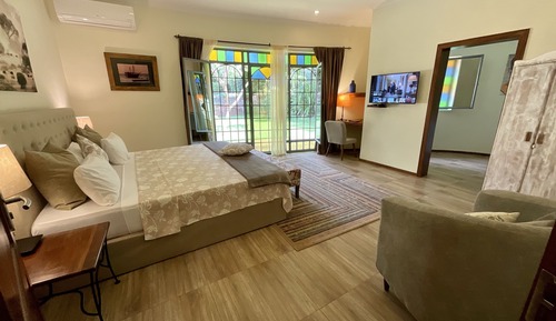 Habitación Confort doble, 1 cama de matrimonio grande