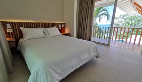 Habitación superior, vistas al mar
