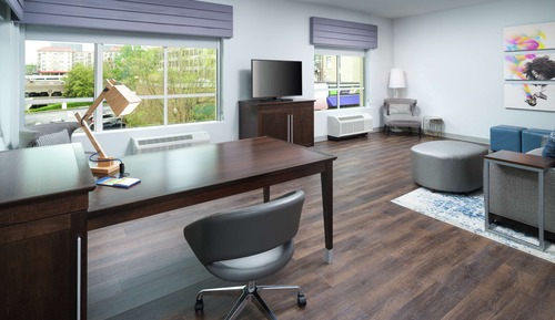 Suite, 1 cama de matrimonio grande, frigorífico y microondas