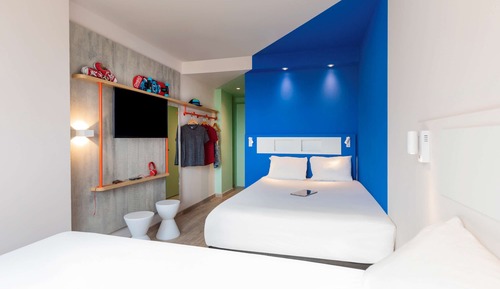 Habitación estándar doble, 2 camas dobles