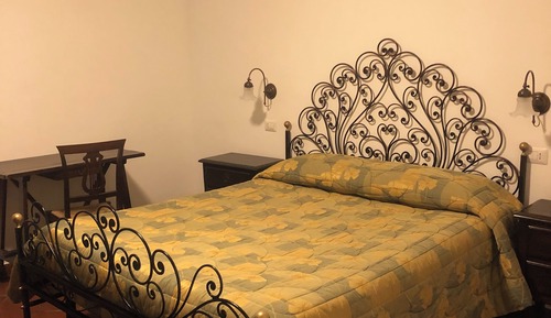 Habitación con 1 cama doble o 2 individuales