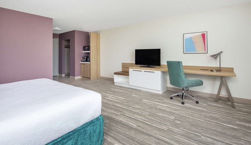 Habitación, 1 cama de matrimonio grande, accesible para personas con discapacidad, bañera