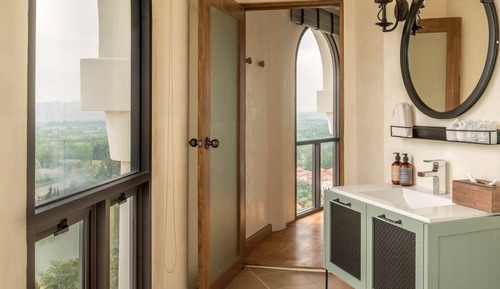 Alta Vista Twin