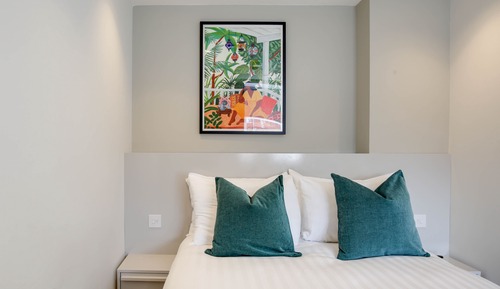 One Bedroom Apartment