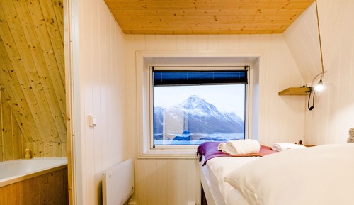 Habitación clásica, 1 cama individual grande, no fumadores, vistas parciales al mar