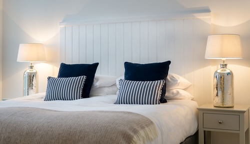 Room, 1 Bedroom (Lodge)