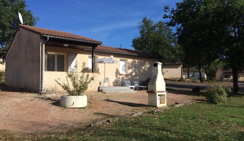 Casa familiar, bañera, vistas al parque
