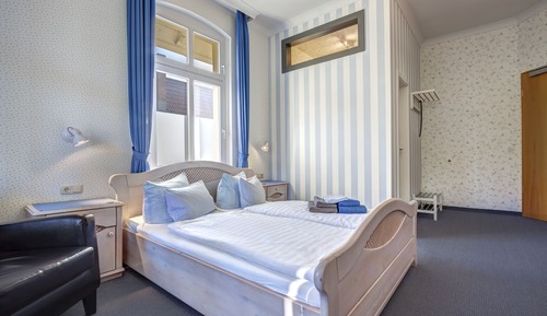 Habitación Deluxe (DZ Deluxe mit Meerblick 4)