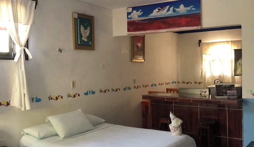 Estudio, balcón