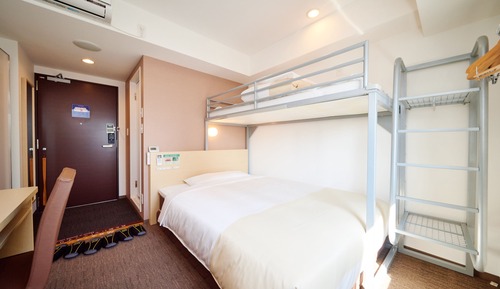 Habitación, no fumadores (1 Double & 1 Upper Bunk Bed)