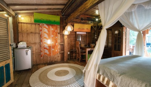 Cabaña clásica, 1 cama de matrimonio grande, vistas al jardín, en la zona del jardín