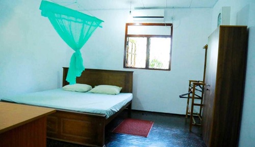 Villa básica, 2 habitaciones, cocina, junto a la playa