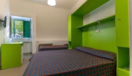 Habitación triple básica