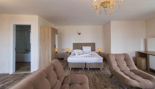 Suite estudio superior, 1 cama de matrimonio grande, vistas al mar