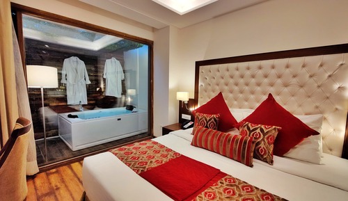 Habitación Premium doble, 1 cama doble, bañera de hidromasaje