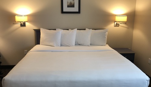 Standard King Room