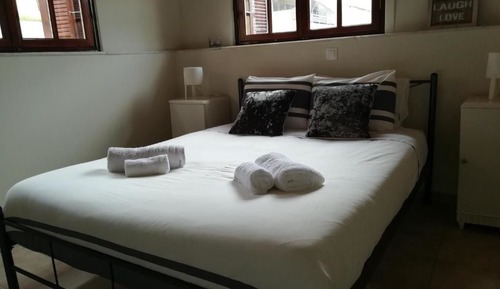 Apartamento exclusivo, 3 habitaciones, vistas a la ciudad (3A)