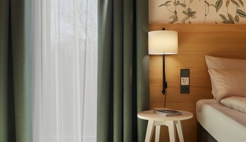 Hoernle - Family Room (Handicapped accessible)