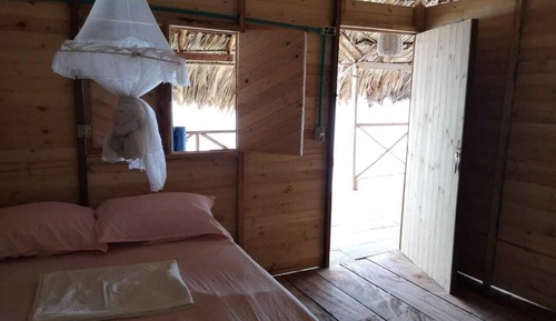 Habitación triple familiar, varias camas