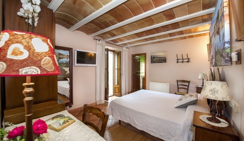 Habitación estándar con 1 cama doble o 2 individuales