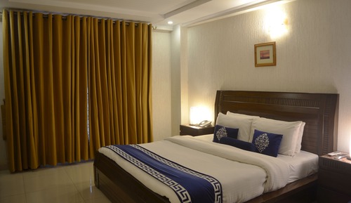 Suite junior, 1 cama de matrimonio grande, vistas a la montaña