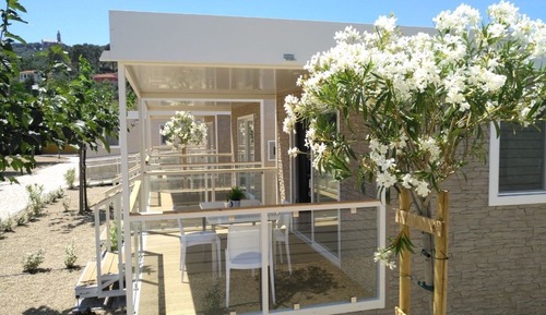 Casa móvil Confort, terraza (Pearl)