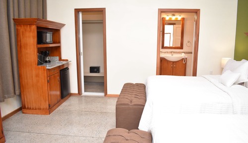 Habitación Deluxe doble, 2 camas de matrimonio