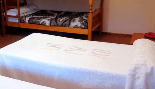 Habitación cuádruple básica