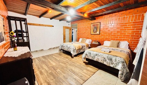 Casa de campo básica, 2 camas de matrimonio