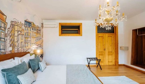 Double Room Garden View with Shared Bathroom