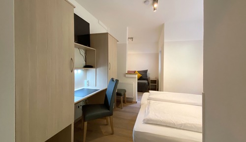 Estudio, baño privado