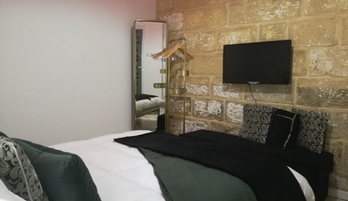 Habitación Confort doble, 1 cama de matrimonio grande