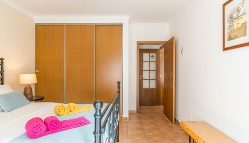 Apartamento, 1 habitación, balcón, vistas al jardín