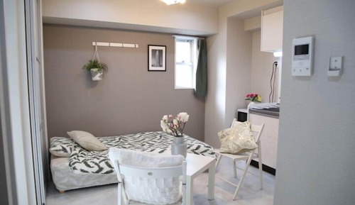 Habitación (203)