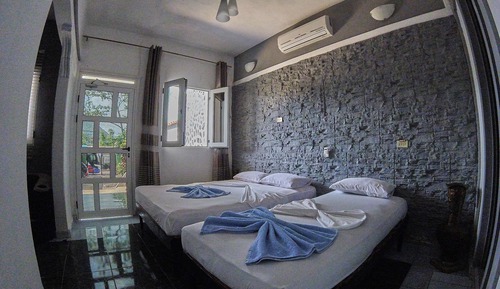 Habitación estándar, varias camas, vistas a la montaña
