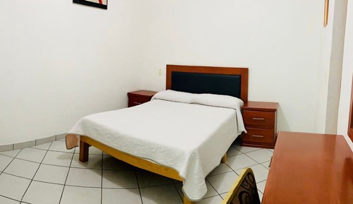 Habitación básica doble de uso individual, 1 cama doble