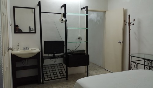 Apartamento ejecutivo, 1 cama de matrimonio, vistas al patio