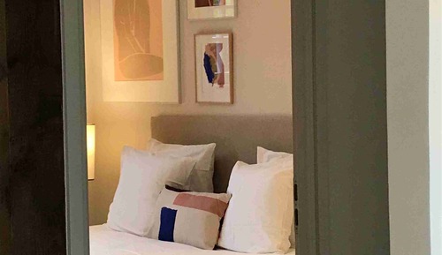 Habitación superior con 1 cama doble o 2 individuales, no fumadores