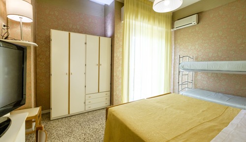 Habitación triple estándar, varias camas