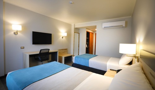 Habitación estándar con 2 camas individuales