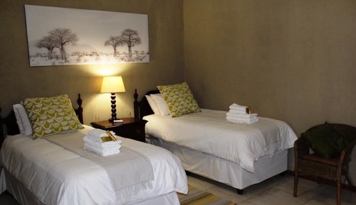 Habitación estándar con 2 camas individuales