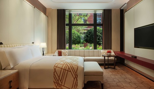 Suite, 1 cama de matrimonio grande (Courtyard)