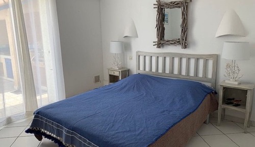 Villa básica, 4 habitaciones (Casa Blue)