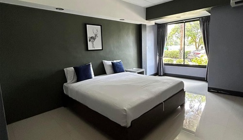 Habitación Deluxe doble, 1 cama de matrimonio grande, no fumadores
