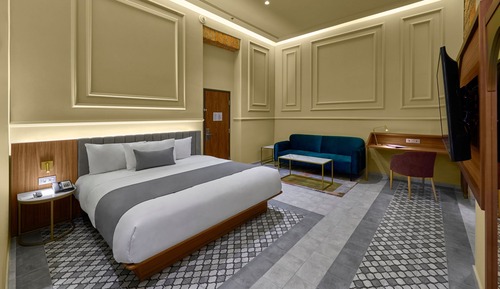 Suite, 1 cama de matrimonio grande con sofá cama